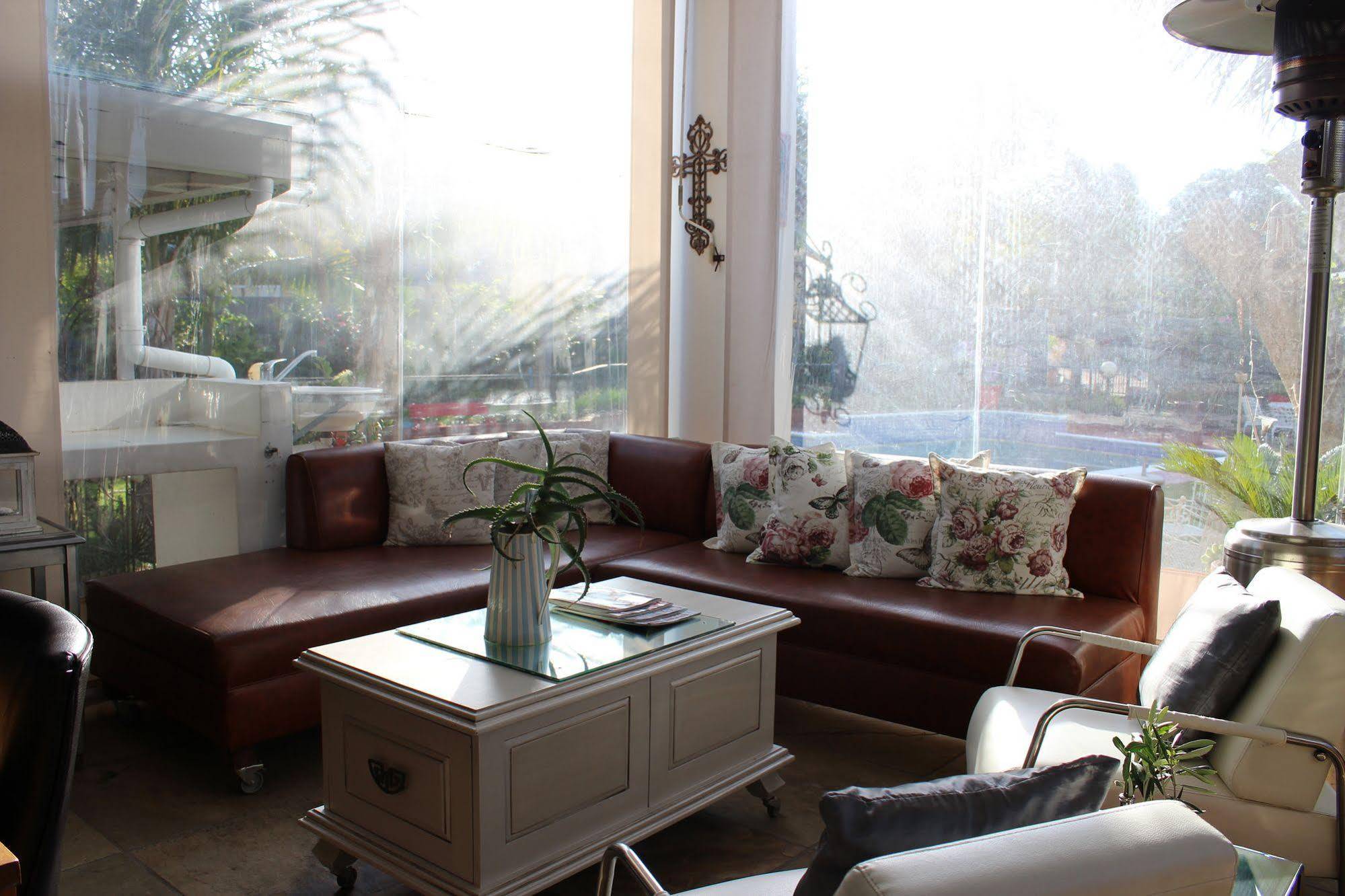 Cape Pillars Boutique Hotel Durbanville Eksteriør bilde