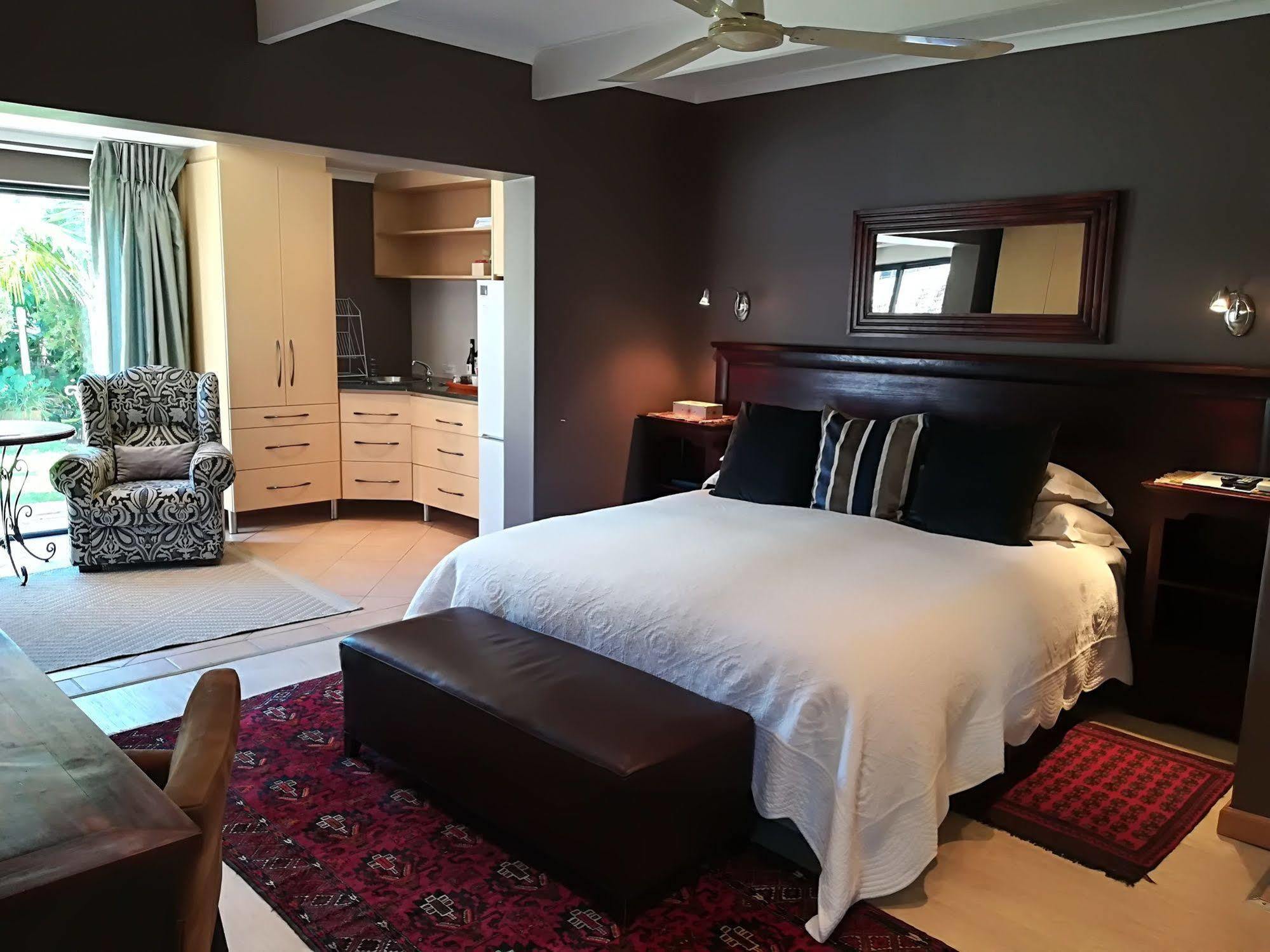 Cape Pillars Boutique Hotel Durbanville Eksteriør bilde